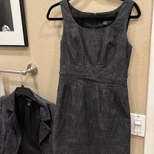 Gorgeous charcoal dress suit, perfect for the office!